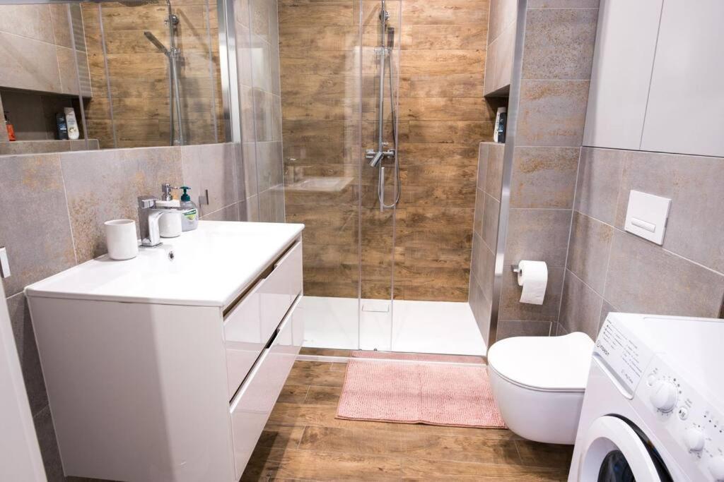 Apartament Nowoczesny Dabska Arena / Parking Kraków