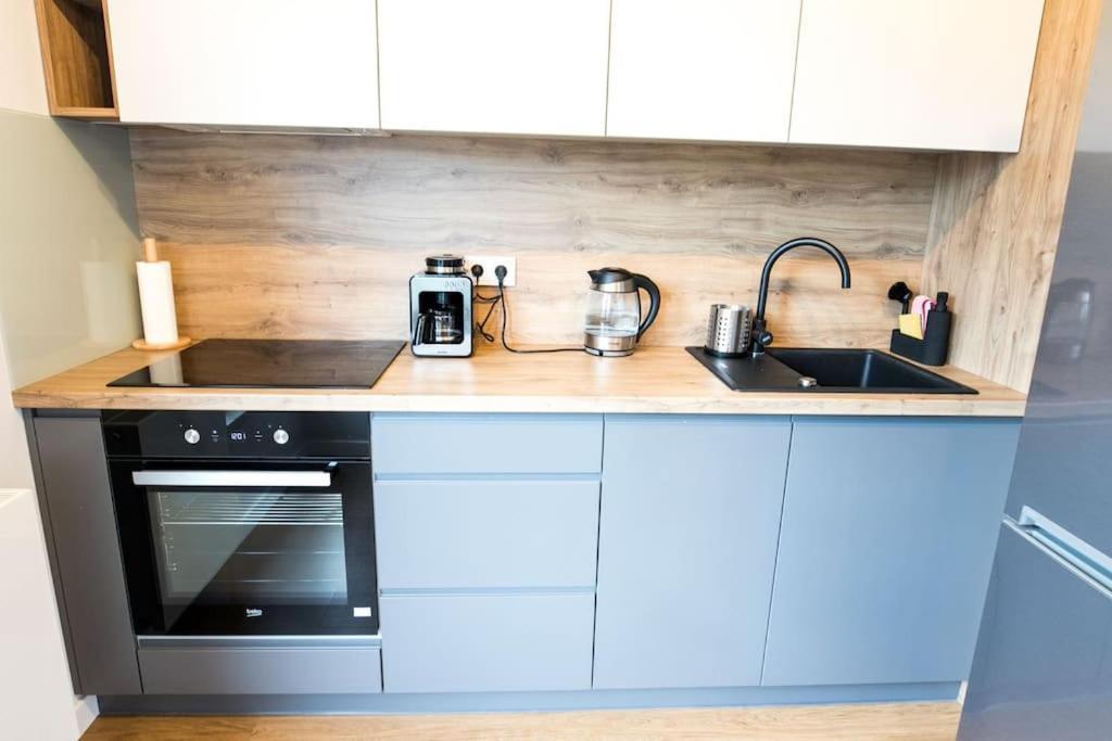Apartament Nowoczesny Dabska Arena / Parking
