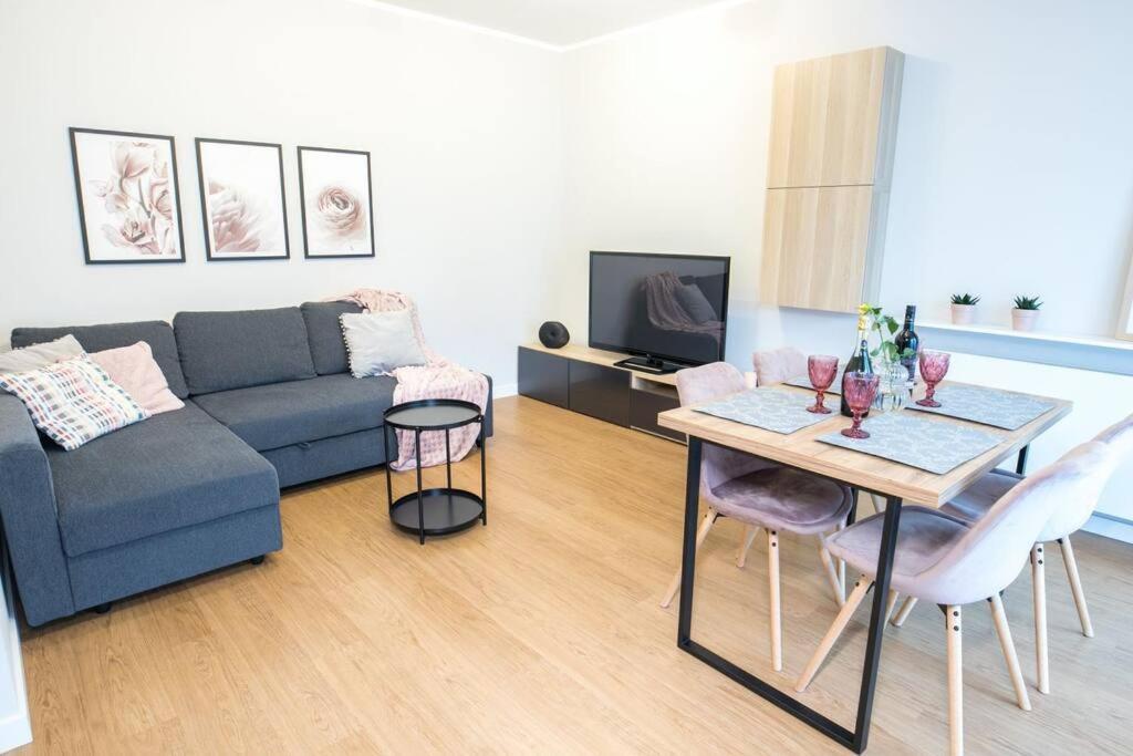 Apartament Nowoczesny Dabska Arena / Parking Kraków